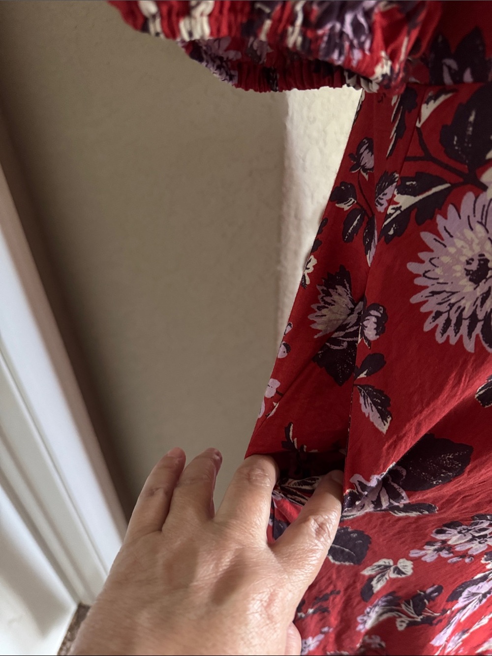 NWT Anthropologie Red Floral Puff-Sleeve Dress SZ SM pit2pit17”waist 16” L 56” - Picture 12 of 15